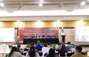 KPU Minahasa Utara Gelar Bimtek Pemutahiran Data Pemilih dan Penggunaan E-Coklit