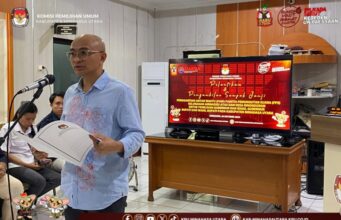 Ketua KPU Minut, Hendra Lumanauw Lantik PAW Anggota PPS
