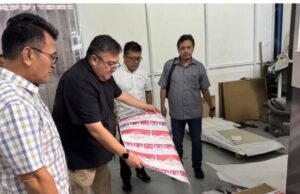 Sambangi Perusahan Penyedia Surat Suara, Bawaslu Sulut Pastikan Logistik Pilkada 2024 Sesuai Prosedur