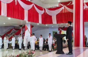 Bupati Joune Ganda Kukuhkan Paskibraka Minut, Tekankan Nasionalisme dan Integritas