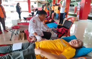 Donor Darah Pertama di Usia 54 Tahun, William Luntungan Jadi Teladan Kemanusian