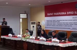 Ketua DPRD Vonny Rumimpunu Pimpin Paripurna Pembahasan Tiga Ranperda Bersama Pemkab Minut