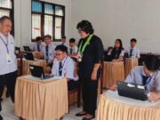 Buka Token TKA SMP Unklab, Vonny Adel Rumimpunu Motivasi Siswa Hadapi Ujian