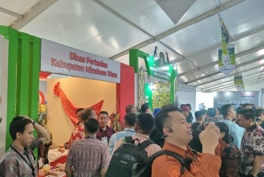 Produk Lokal Minut Jadi Buruan Pengunjung di Stan Pemkab PENAS KTNA Gorontalo
