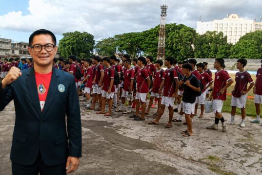 Dukung Talenta Muda Sepak Bola, Joune Ganda Tanggung Biaya 69 Peserta Seleksi EPA Asal Minut